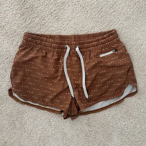 Vuori Women's Clementine Shorts 2.0 / Size M